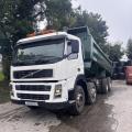 VOLVO V2 FM380