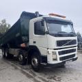 VOLVO V2 FM380