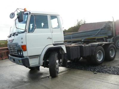 HINO SS 6X4 DOUBLE DRIVE