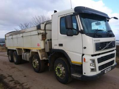 VOLVO FM400